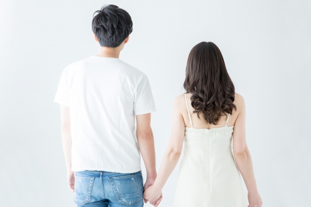 美人 と 結婚 後悔