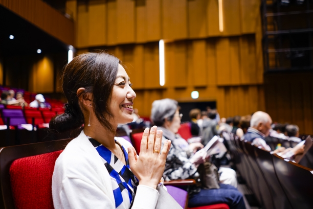 共通の趣味のイベントに誘う