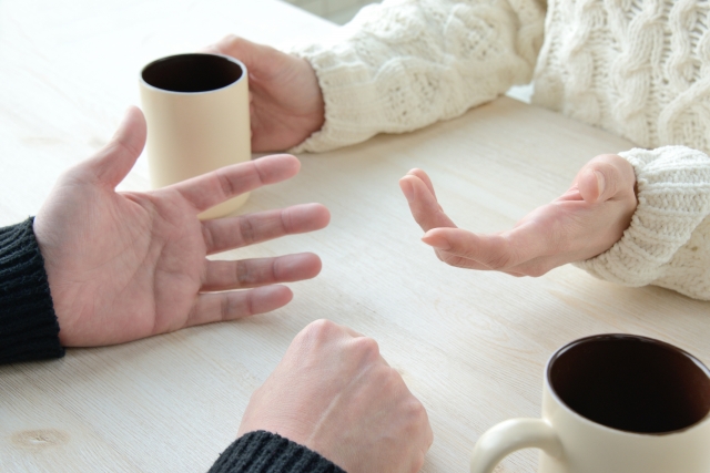 筋道を立てて説明し、折り合う