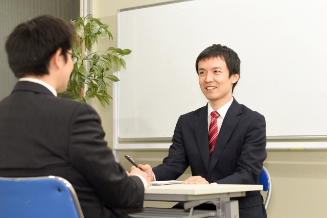 仕事等を理由にする