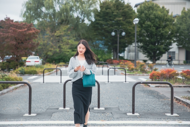 距離を置く