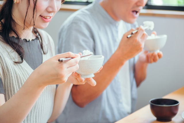 一緒に美味しい物を食べる