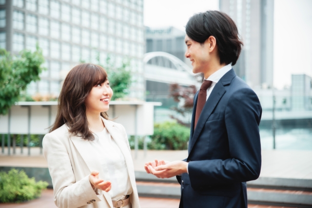 相手の好きな物や共通点を探る