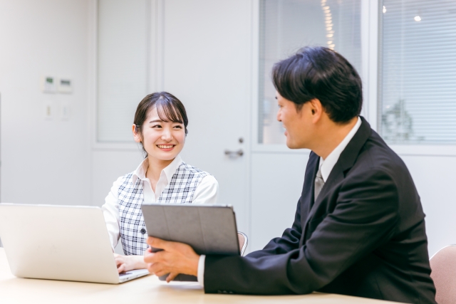 仕事上の付き合いから発展させる